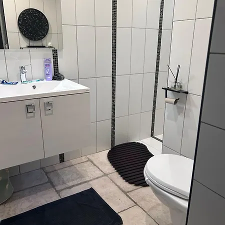 빌라 Maison Familiale A *